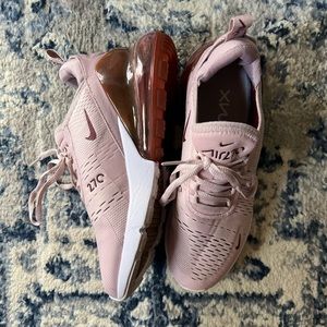Women’s Air Max 270